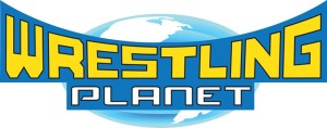 Nella foto, in alto: l'insegna del Wrestlingplanet, il negozio a tema di Giacomo